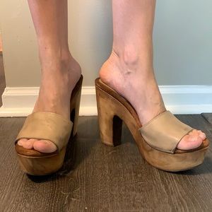 Tan Freebird by Steven platform shoes, size 9